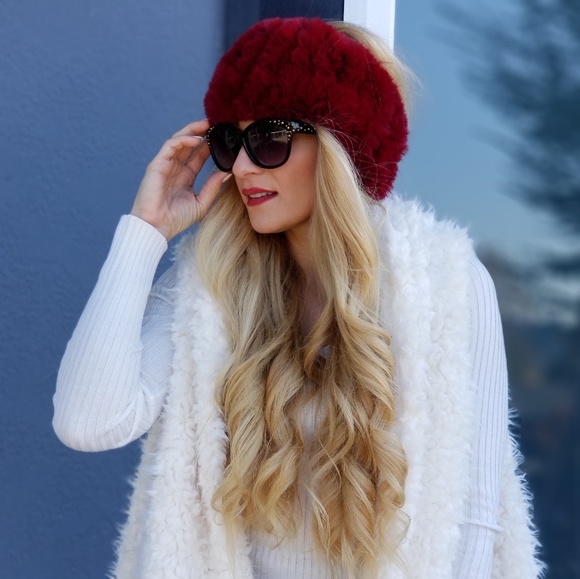 MODA ME COUTURE Accessories - SO SOFT Faux Fur Headband - Burgundy